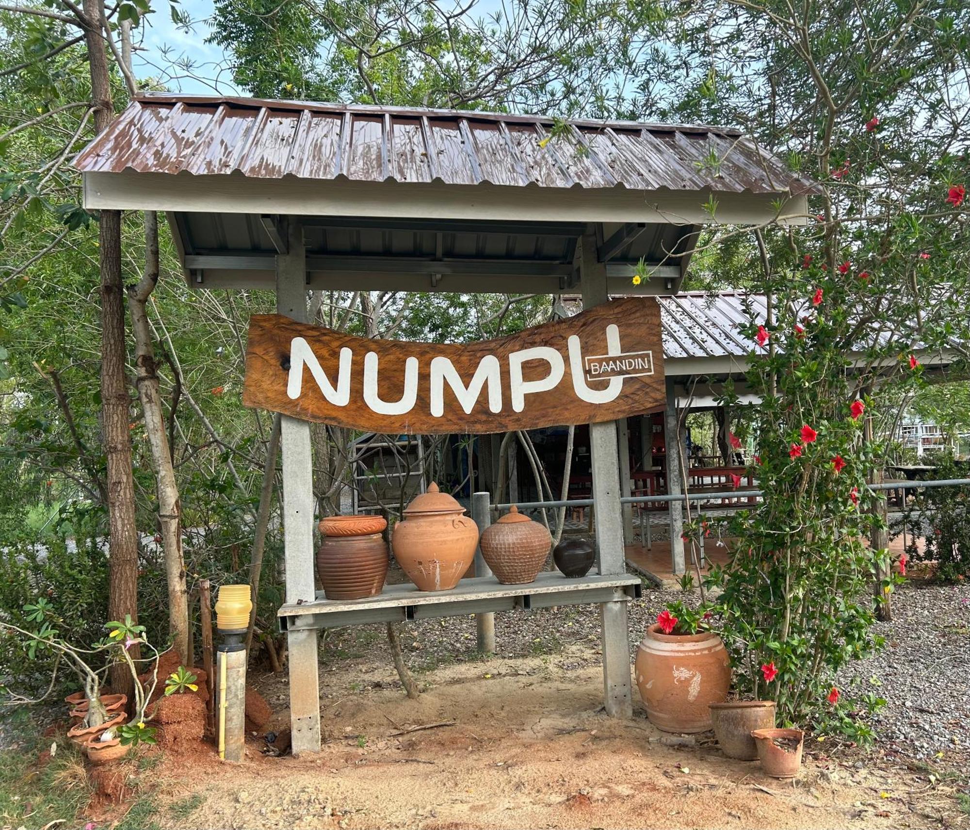 Hotel Numpu Baandin à Sam Roi Yot Extérieur photo