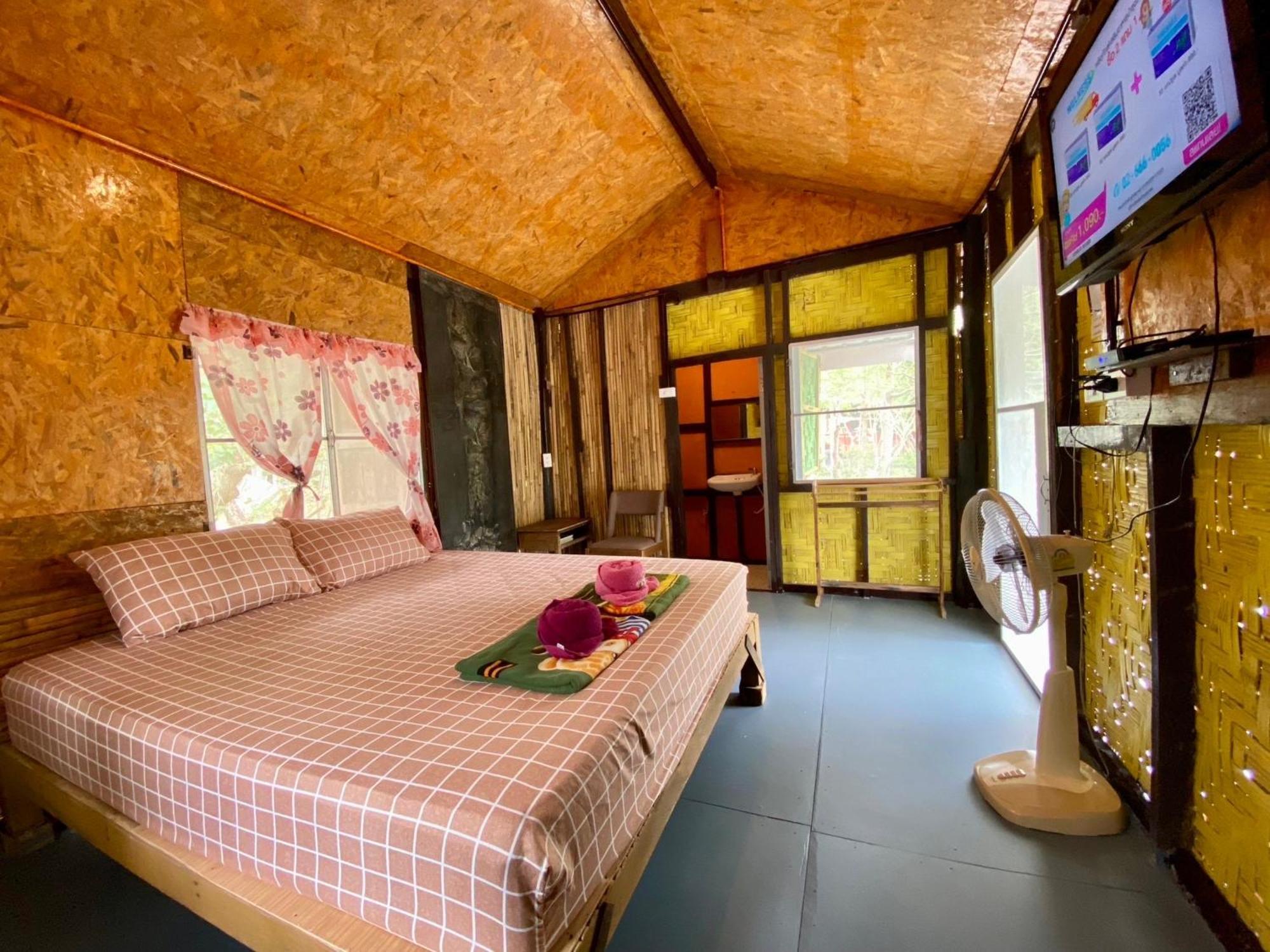 Hotel Numpu Baandin à Sam Roi Yot Extérieur photo
